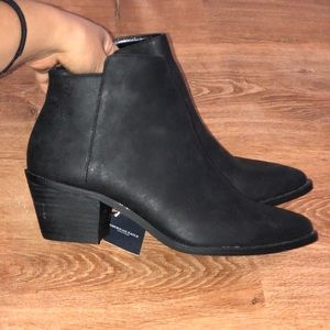 American Eagle ankle boots